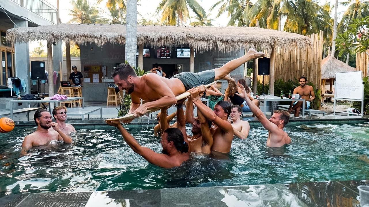 Hostel Lotide Surf Camps Lombok Kuta  Exterior foto